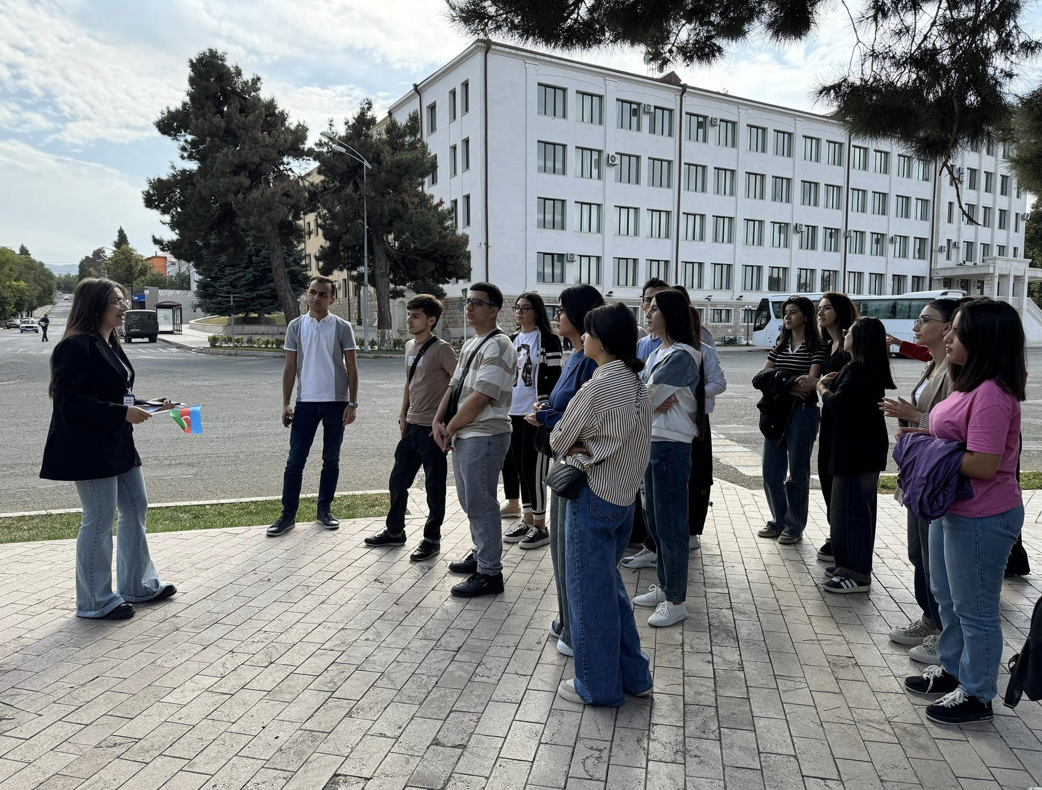 Qarabağ Universitetinin tələbələrinin Xankəndidə yerləşdirilməsinə başlanıldı - FOTO