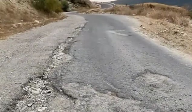 Şamaxıda torpaq sürüşməsi: Təhlükəli vəziyyət yarandı - VİDEO