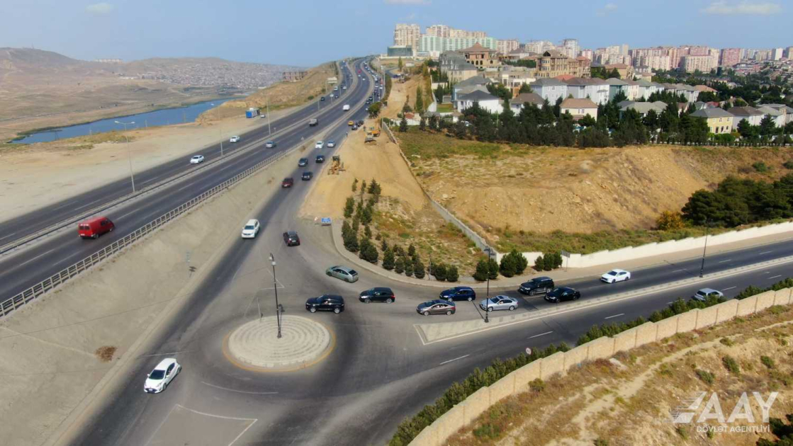 Bakının daha bir küçəsi GENİŞLƏNDİRİLİR - FOTO