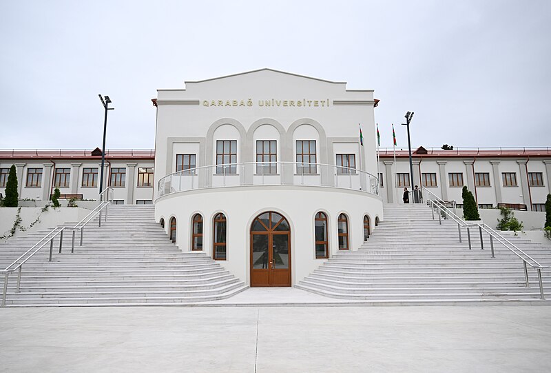 Qarabağ Universitetinin loqosu təqdim edildi - FOTO