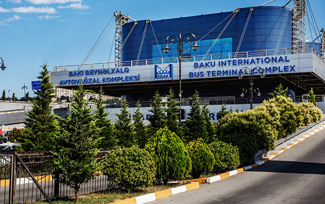 Avtovağzalın qarşısında dava: Avtobus sürücüsü TUTULDU