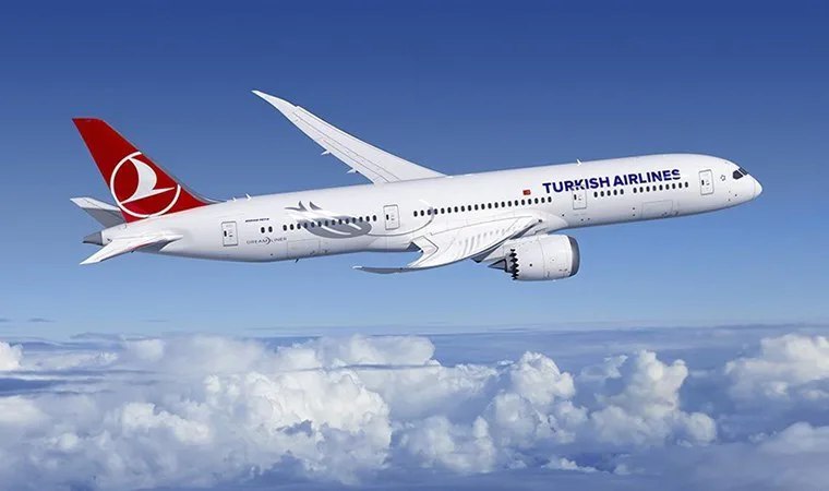 Türkiyəli pilot uçuş zamanı həyatını itirdi – FOTO