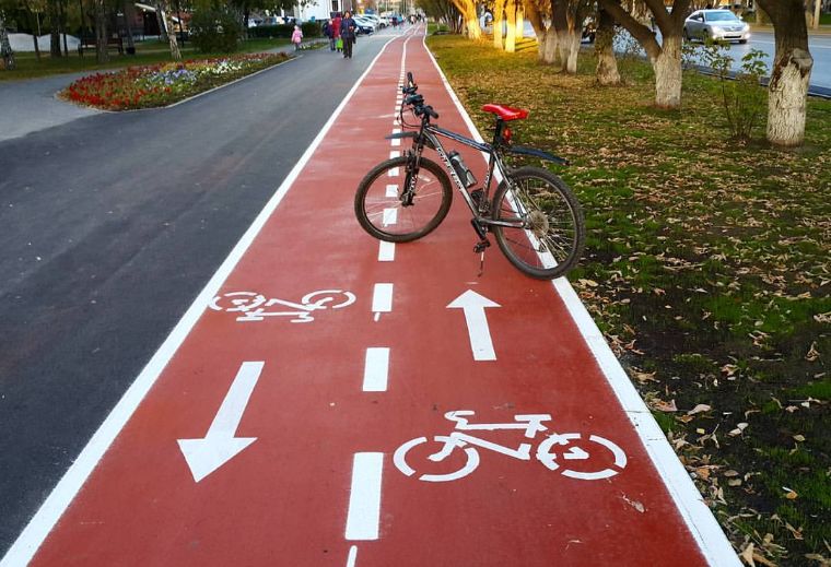 Bakıdakı velosiped yollarında təhlükəsizlik sədləri YERLƏŞDİRİLDİ