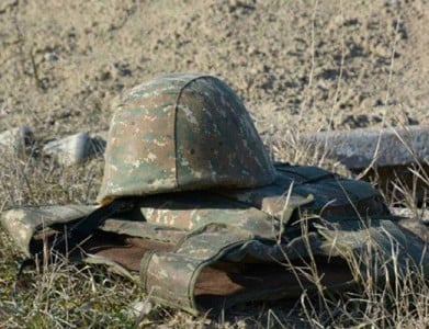 Erməni hərbçinin meyiti tapıldı - Güllə yarası alıb - FOTO