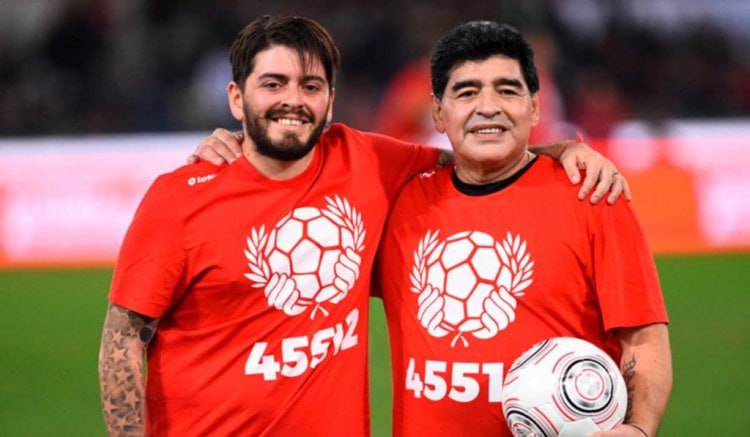 Maradonanın oğlu İspaniya klubunda baş məşqçi İŞLƏYƏCƏK