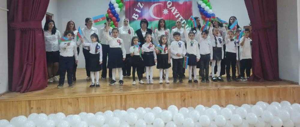 111 saylı orta məktəbdə Zəfər Günü qeyd edildi – FOTO