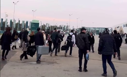 Qonaqlar COP29-un keçiriləcəyi əraziyə gəlməyə davam edirlər – VİDEO Qonaqlar COP29-un keçiriləcəyi əraziyə gəlməyə davam edirlər – VİDEO