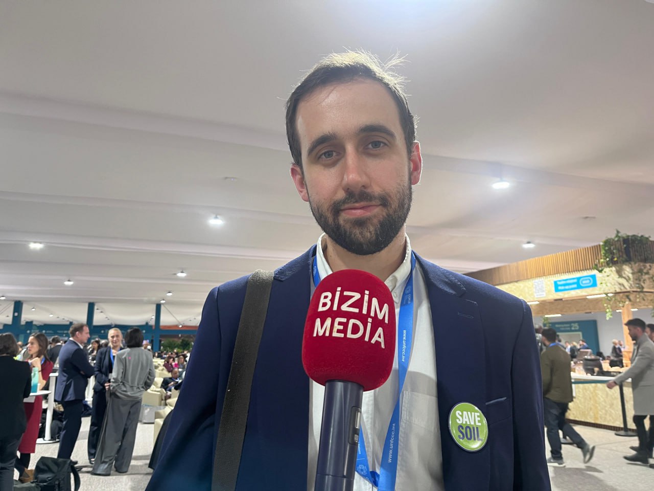 “COP29-da əsas müzakirə mövzusu torpaq sağlamlığının inkişafı olmalıdır”- İngiltərəli iştirakçı