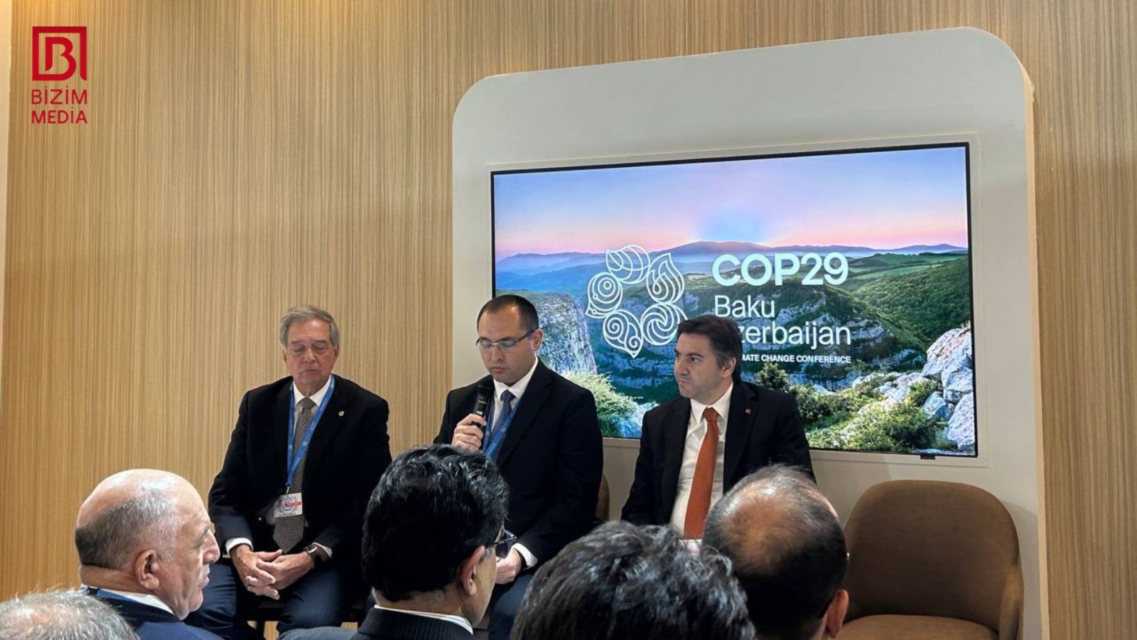 COP29-un Azərbaycan pavilyonunda ölkə nazirlərinin görüşü KEÇİRİLİR – FOTO