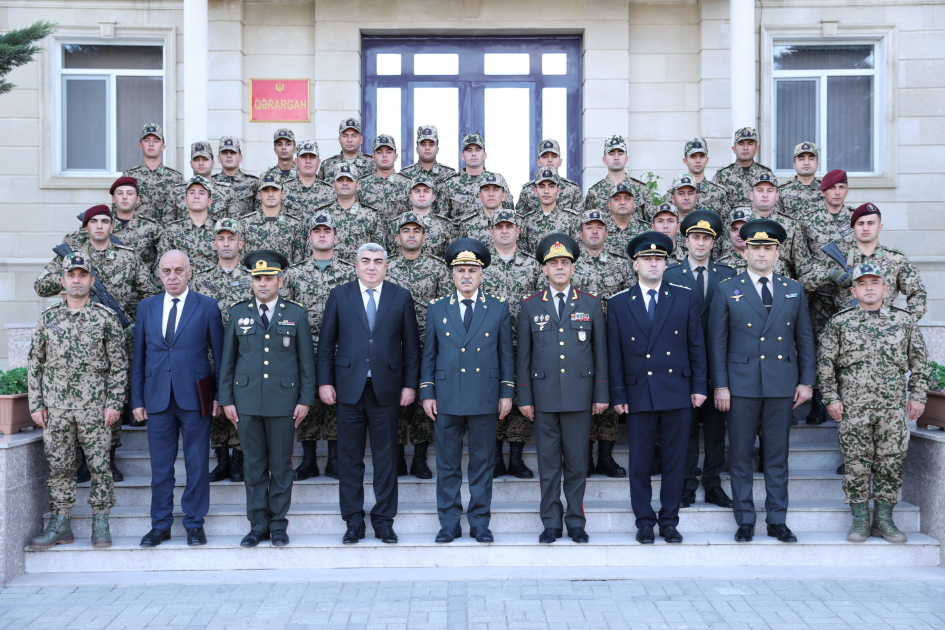 Hərbi prokuror DİN-in Daxili Qoşunlarının hərbi qulluqçuları ilə görüşüb - FOTO