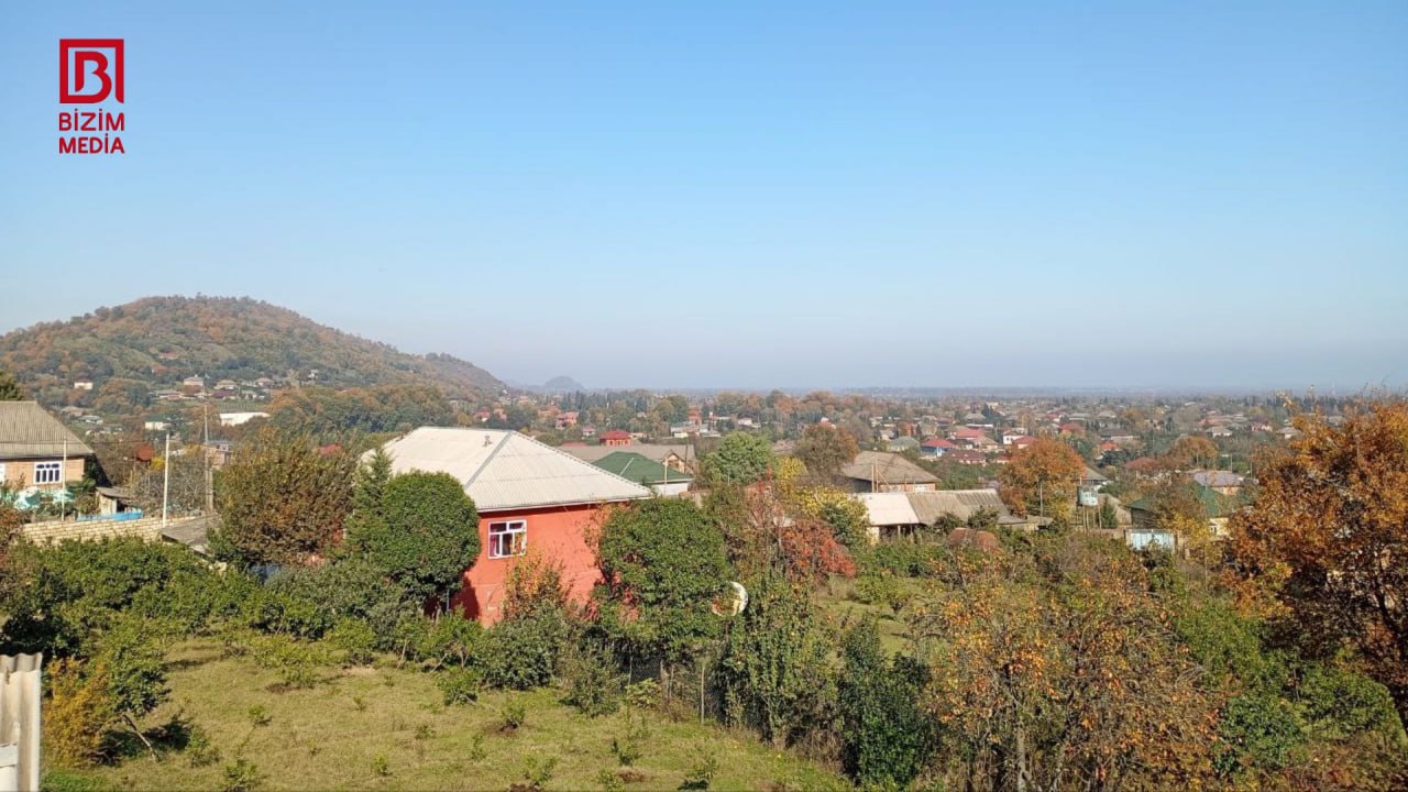 Digər bölgələrə yağış yağır, Astarada isə hava günəşlidir – FOTO