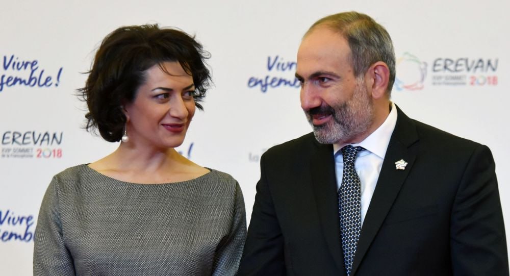 Parlament seçkilərində Paşinyanın partiyasına arvadı BAŞÇILIQ EDƏCƏK Parlament seçkilərində Paşinyanın partiyasına arvadı BAŞÇILIQ EDƏCƏK