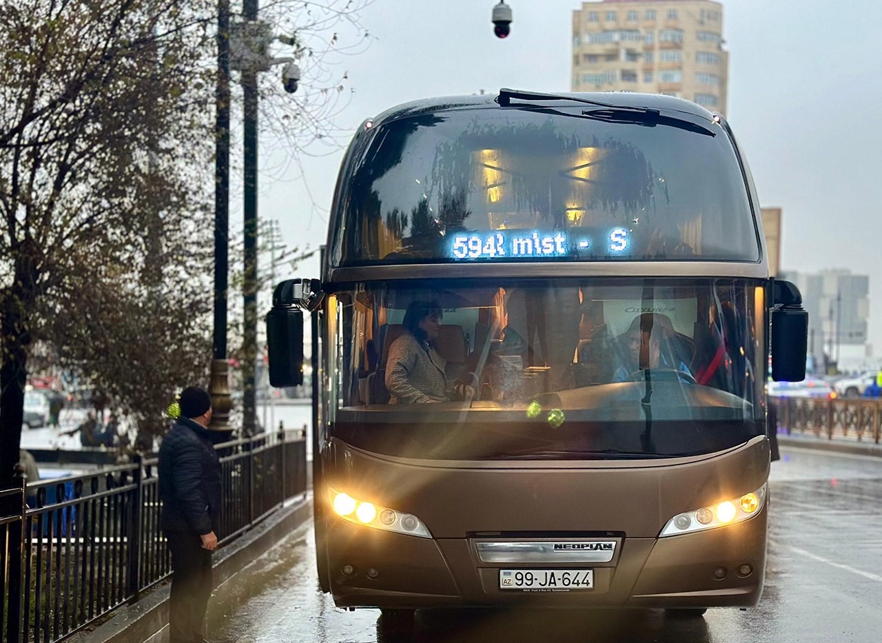 Bakı-Sumqayıt ekspres avtobusu istifadəyə verildi – FOTO 
