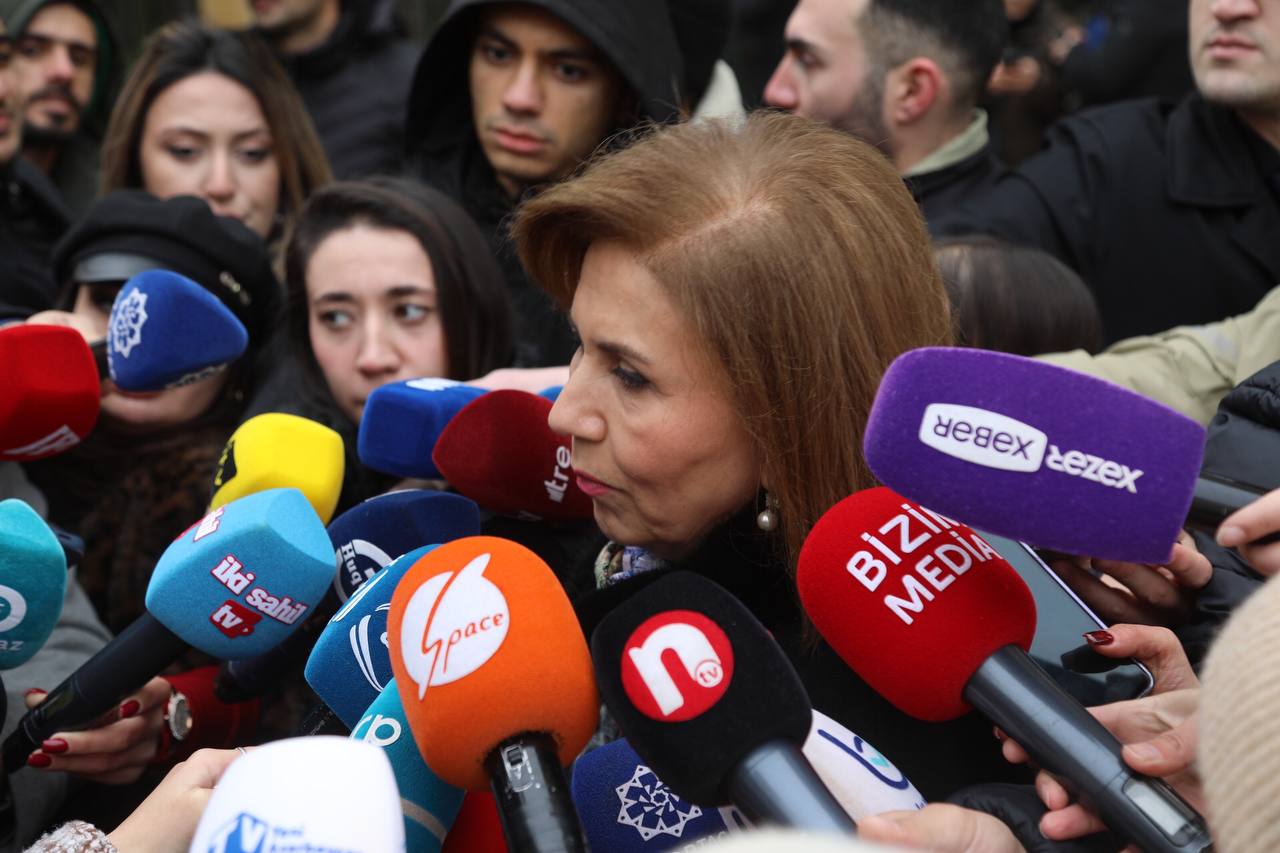 “Boşanmalara daha çox ailələrin və yaxın qohumların münasibətləri təsir göstərir”- Bahar Muradova