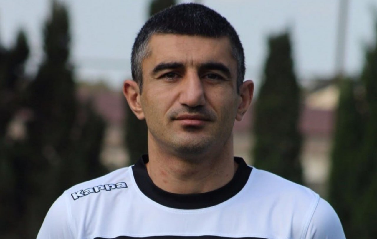 AFFA “Qarabağ”ın məşqçisini cəzalandırdı AFFA “Qarabağ”ın məşqçisini cəzalandırdı