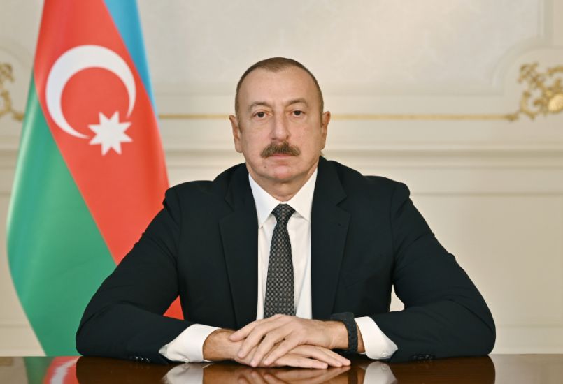 İlham Əliyev Bəhreyn Kralını təbrik etdi