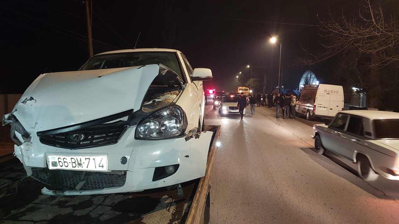 Lənkəranda qəza olub, xəsarət alanlar var - FOTO