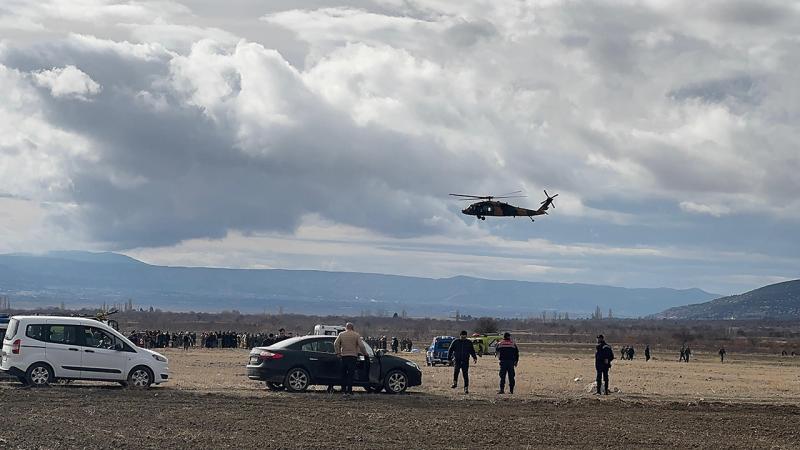 Türkiyədə helikopter qəzasında 4 nəfər HƏLAK OLUB - VİDEO