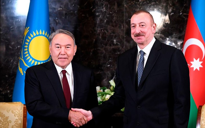 Nursultan Nazarbayev dövlətimizin başçısını TƏBRİK ETDİ