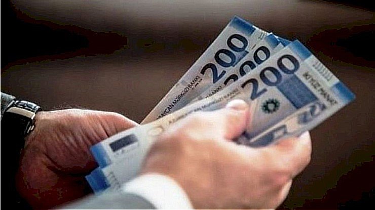 Bakıda bu şəxslərin orta aylıq maaşı 1 200 manatı ÖTDÜ – STATİSTİKA