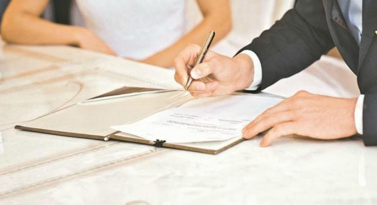 Evlənmək istəyənlərə YENİ XƏBƏR – Nikah müqaviləsinin bağlanması məcburi olacaq?