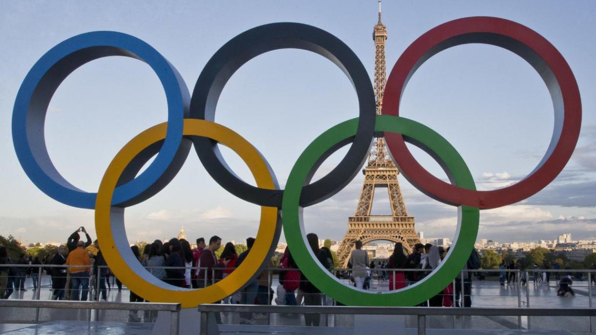 Paris Olimpiadasının qalibləri 100-dən çox medalı GERİ QAYTARDI - FOTO