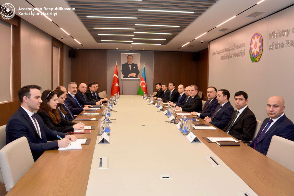 Ceyhun Bayramov Hakan Fidanla Ermənistanla sülh prosesində mövcud problemləri müzakirə etdi - FOTO