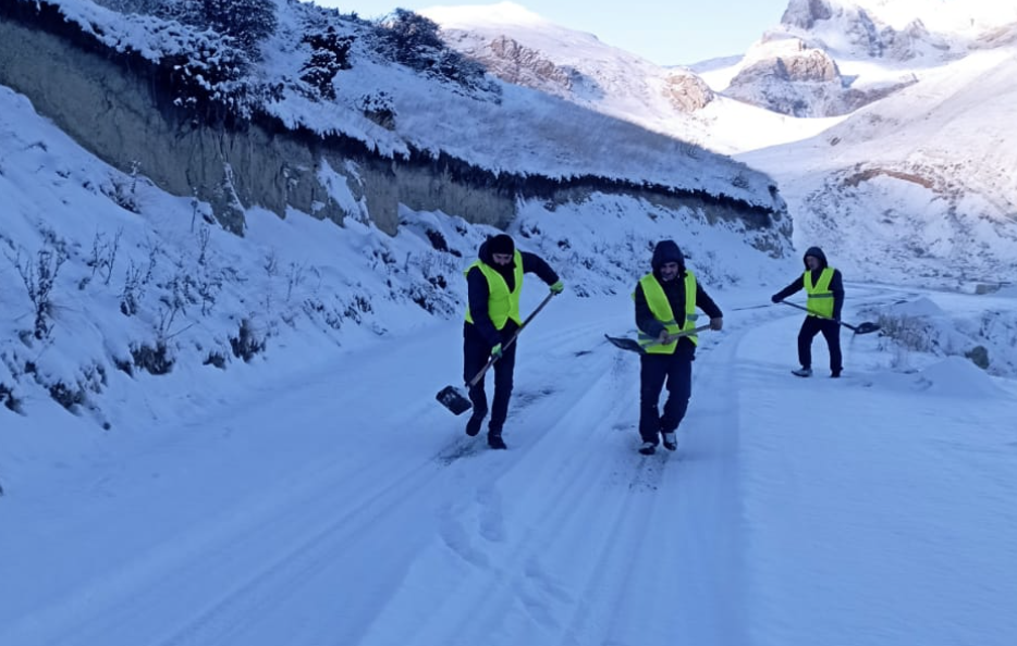 Quba-Xınalıq yolu qardan belə təmizləndi - FOTO