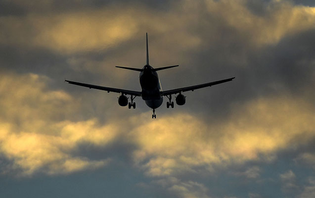 Rusiyanın iki aeroportunda uçuşlar DAYANDIRILDI