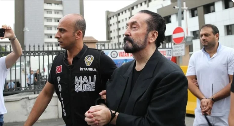 Adnan Oktar BƏRAƏT ALDI