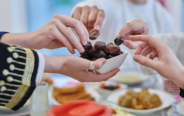 Ramazan ayının üçüncü gününün duası - İmsak və iftar vaxtı