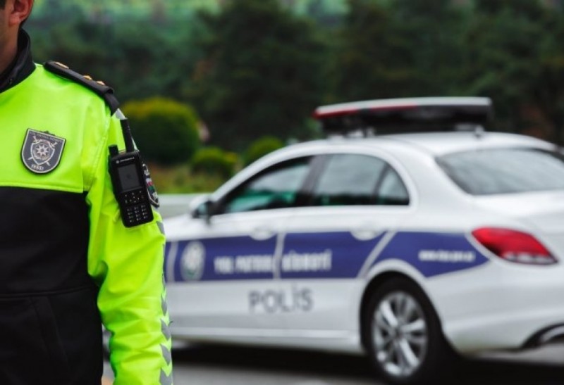 Yol polisi sürücülərə XƏBƏRDARLIQ ETDİ Yol polisi sürücülərə XƏBƏRDARLIQ ETDİ