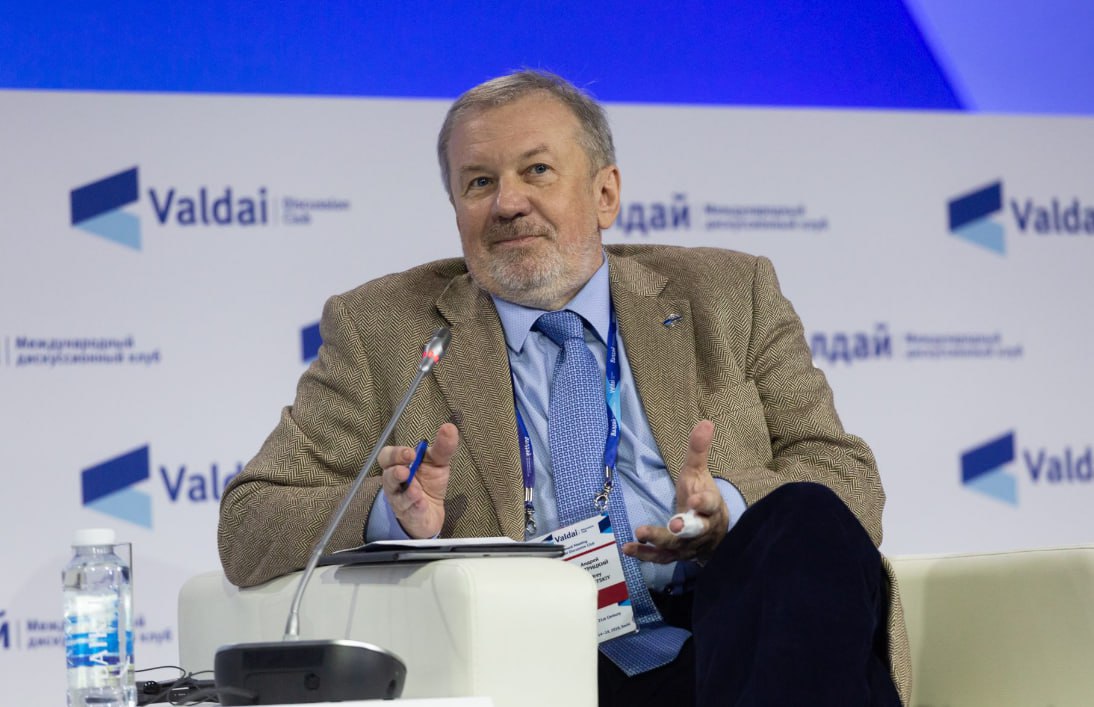 Moskvadan İrəvana MESAJ: “Baydendən real dəstək yox idi, Tramp isə...” Moskvadan İrəvana MESAJ: “Baydendən real dəstək yox idi, Tramp isə...”