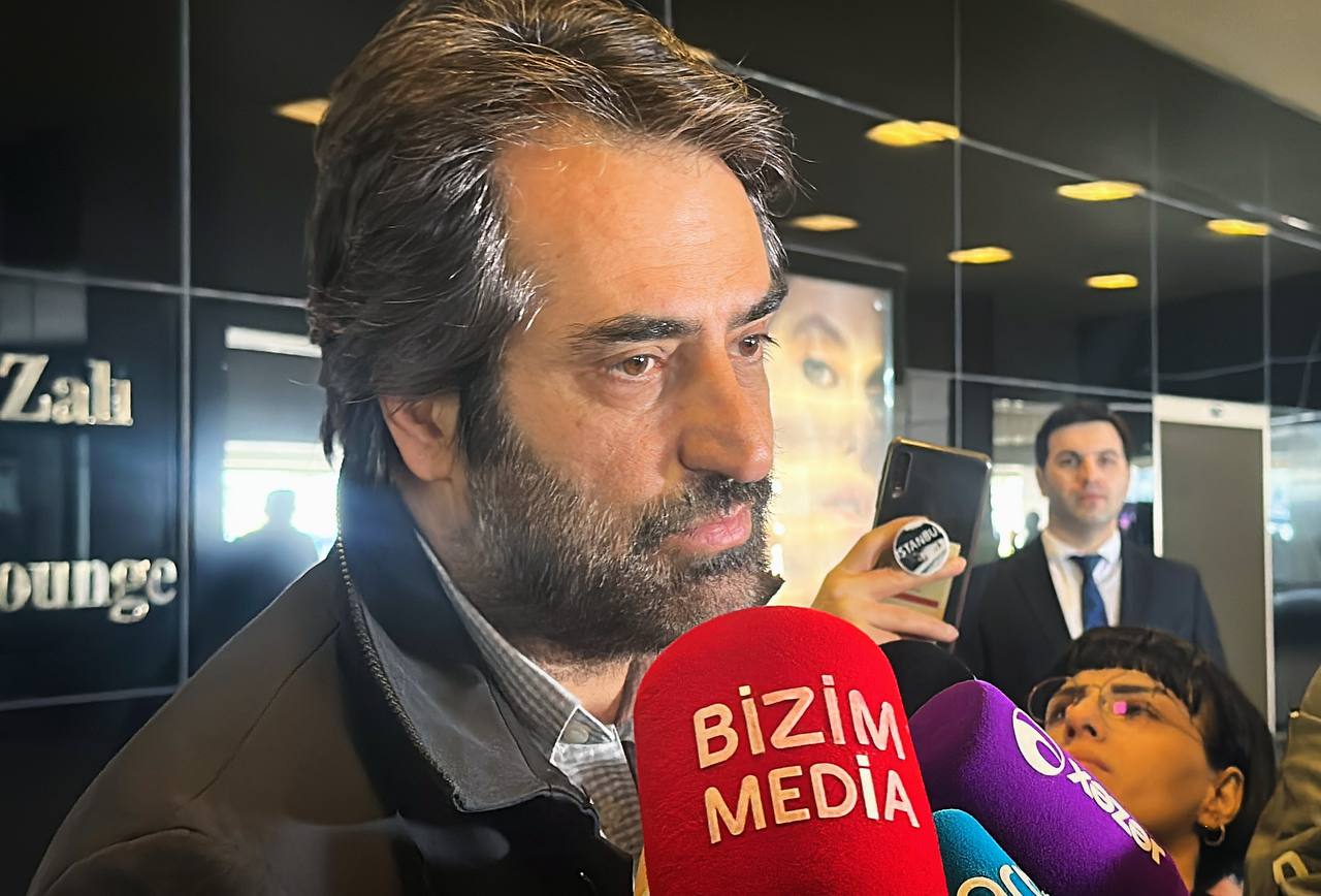 Mahsun Kırmızıgülün ögey anası vəfat etdi – FOTO