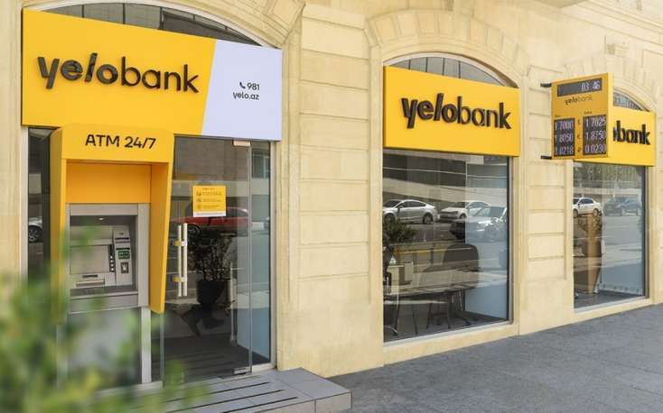 “Yelo Bank”ın filial müdiri müştərini döyərək çənəsini SINDIRDI - VİDEO