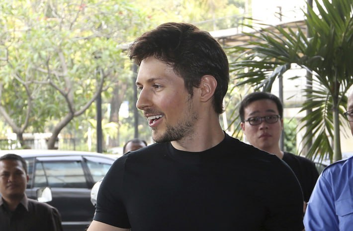 Pavel Durov Fransanı TƏRK ETDİ