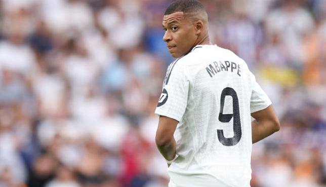 Mbappe futbolu tərk etməyi barədə düşünüb?