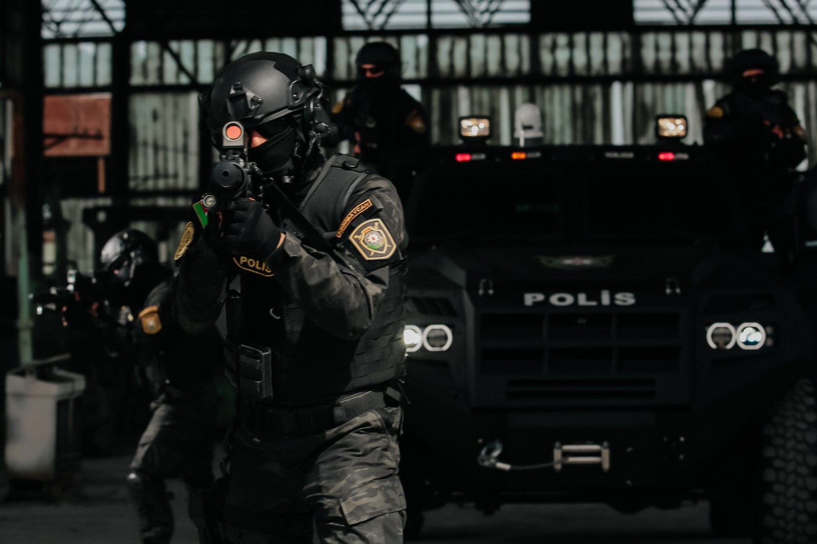 Maştağada birgə ƏMƏLİYYAT keçirildi Maştağada birgə ƏMƏLİYYAT keçirildi