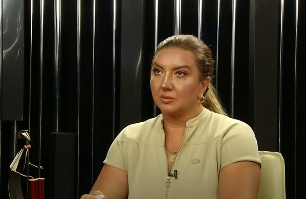 Nazilə Səfərlidən ŞOK İTTİHAM: "Həmin müğənnilər quldurlarla əlbirdir" – VİDEO Nazilə Səfərlidən ŞOK İTTİHAM: "Həmin müğənnilər quldurlarla əlbirdir" – VİDEO