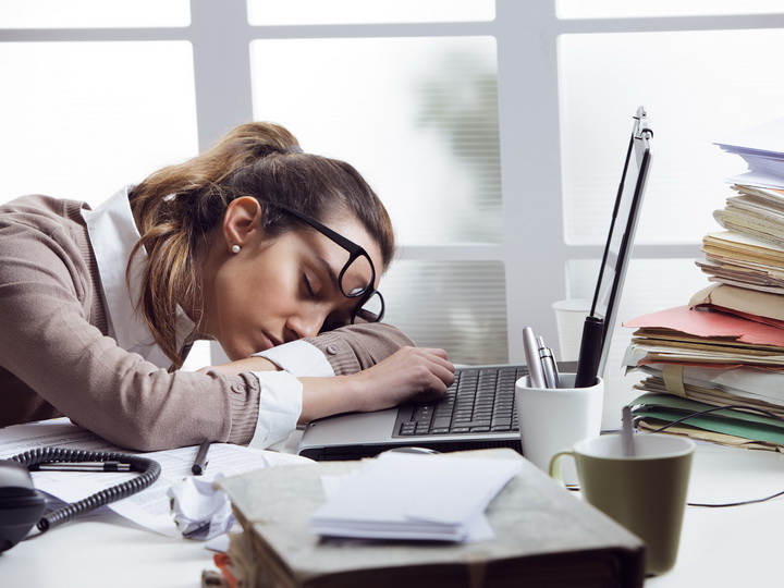 Yorğunluq və bu ağrı hansı xəstəliyə işarədir? Yorğunluq və bu ağrı hansı xəstəliyə işarədir?