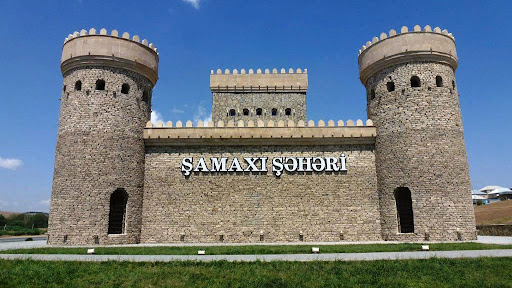 Şamaxıda DƏHŞƏT - 34 yaşlı şəxs güllələnərək öldürülüb Şamaxıda DƏHŞƏT - 34 yaşlı şəxs güllələnərək öldürülüb