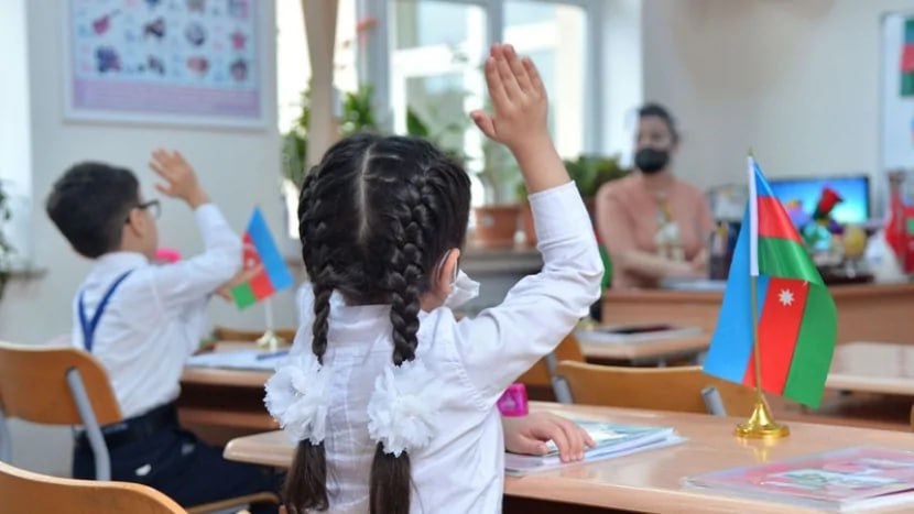 Dərslər bu tarixdə başlayacaq: DƏYİŞİKLİK EDİLDİ Dərslər bu tarixdə başlayacaq: DƏYİŞİKLİK EDİLDİ