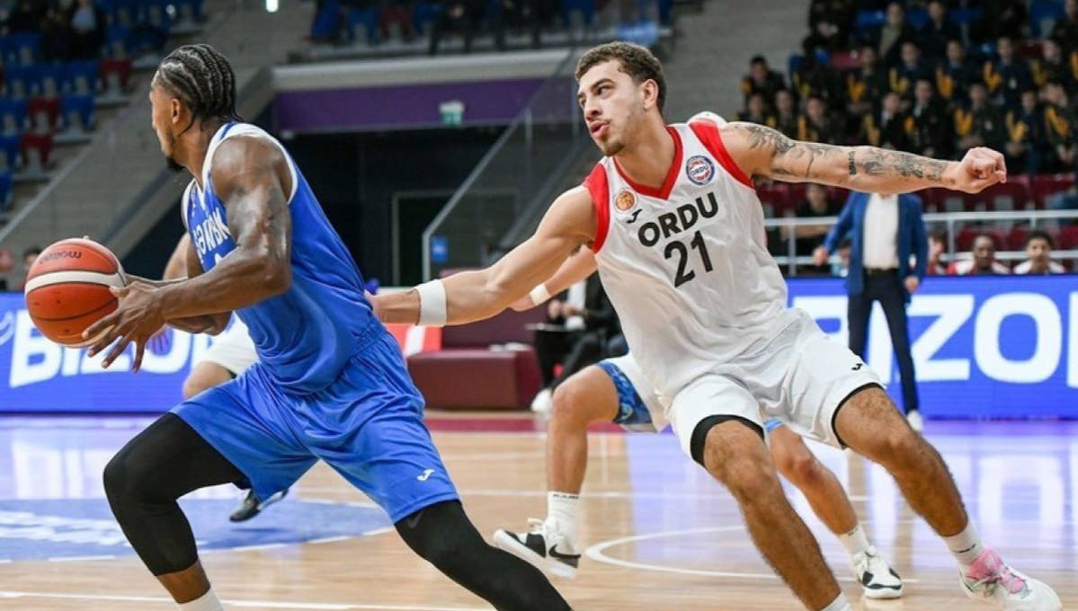Basketbol üzrə Azərbaycan Kubokunda finalçılar bəlli olub Basketbol üzrə Azərbaycan Kubokunda finalçılar bəlli olub
