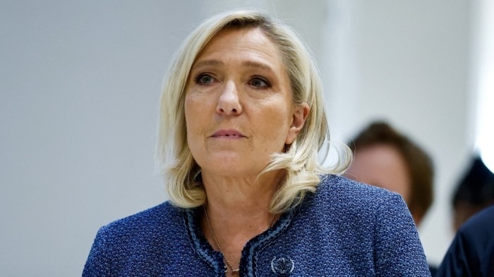 Cinayət işi açılan Le Pen məhkəmənin bu qərarını siyasi xarakterli ADLANDIRDI