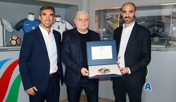 AFFA rəsmisi “Barselona”nın nümayəndələri ilə görüşdü AFFA rəsmisi “Barselona”nın nümayəndələri ilə görüşdü