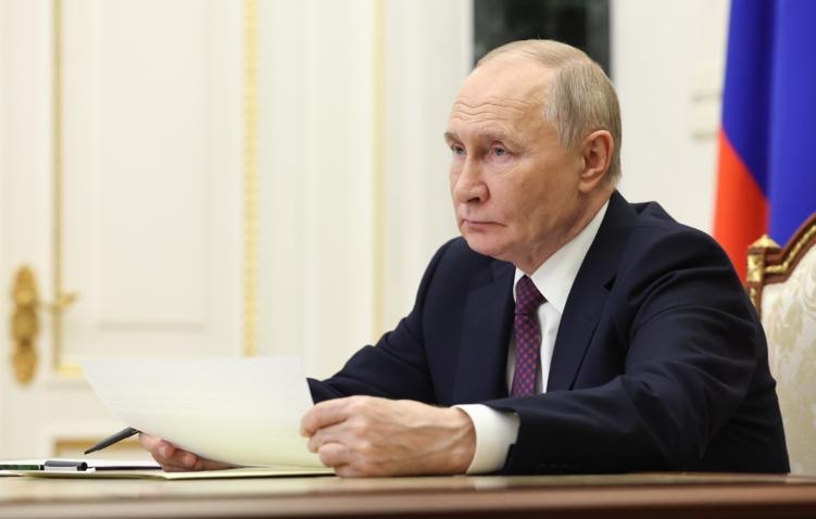 Putin miqrantlarla bağlı yeni qurum YARATDI Putin miqrantlarla bağlı yeni qurum YARATDI