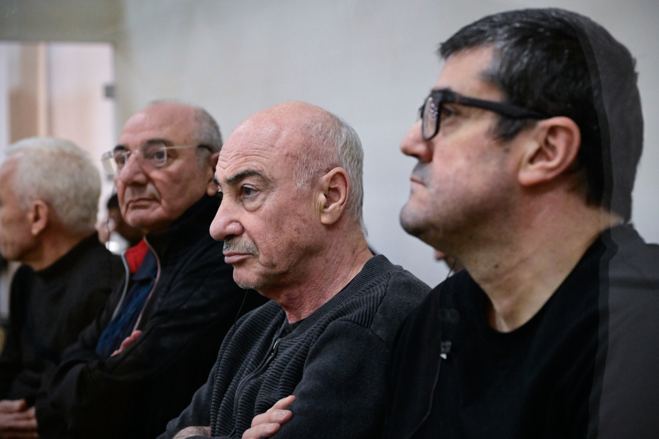 Harutyunyan və digərləri yenidən MƏHKƏMƏ QARŞISINDA - FOTO