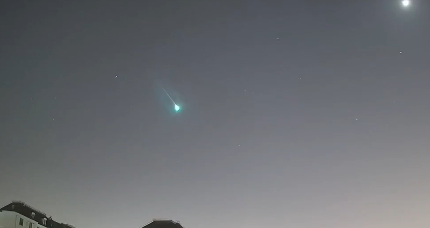 Səmada meteor göründü - ANBAAN VİDEO