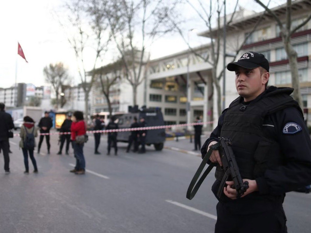 Türkiyədə atışma: 5 ölü, 5 yaralı var