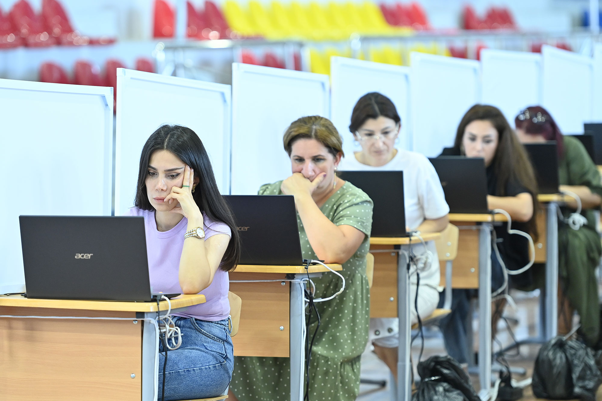 Sertifikasiyada 90%-dən yuxarı nəticə göstərmiş müəllimlərə ŞAD XƏBƏR Sertifikasiyada 90%-dən yuxarı nəticə göstərmiş müəllimlərə ŞAD XƏBƏR